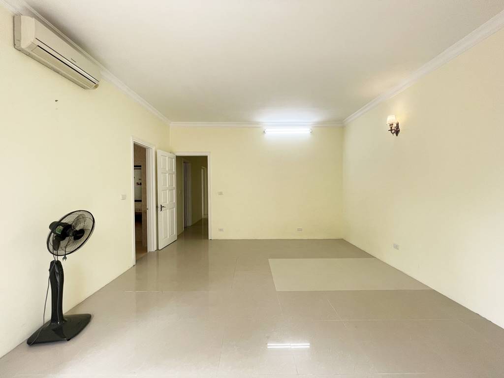 Semi - detached villa for rent in T2 Ciputra Hanoi 16
