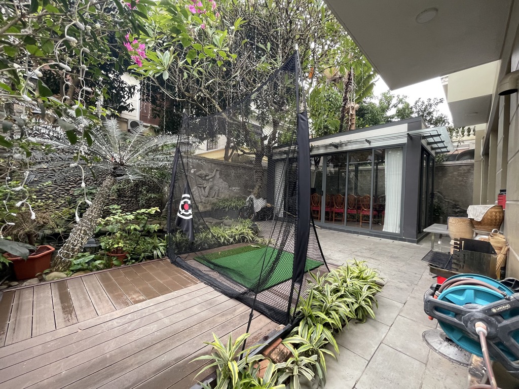 Vast villa to rent in D2 Ciputra - 324 sqm - 5500 USD 5