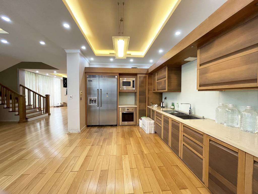 Wonderful garden house for rent in C block, Ciputra Hanoi 12