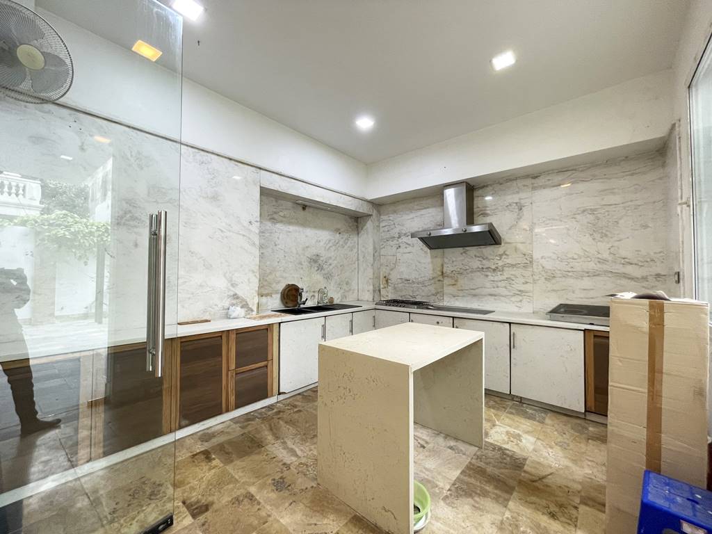Wonderful garden house for rent in C block, Ciputra Hanoi 13